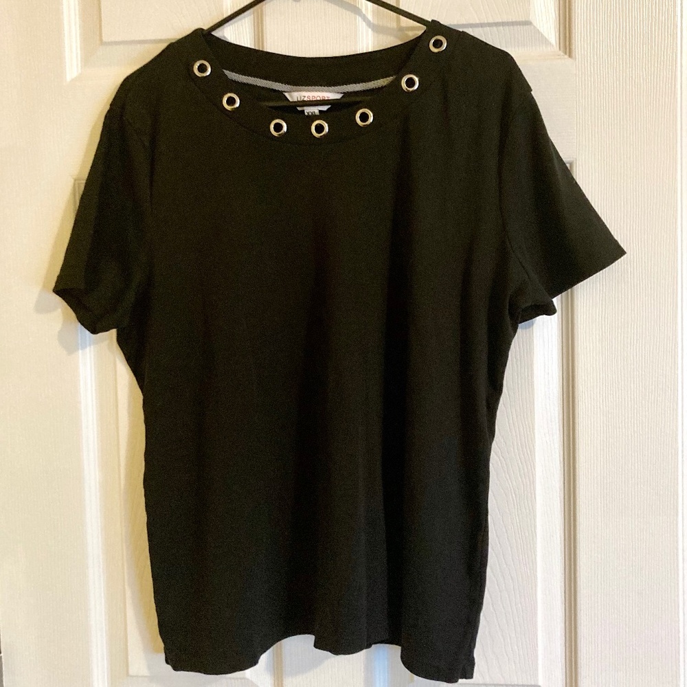 Liz Claiborne Sport black top